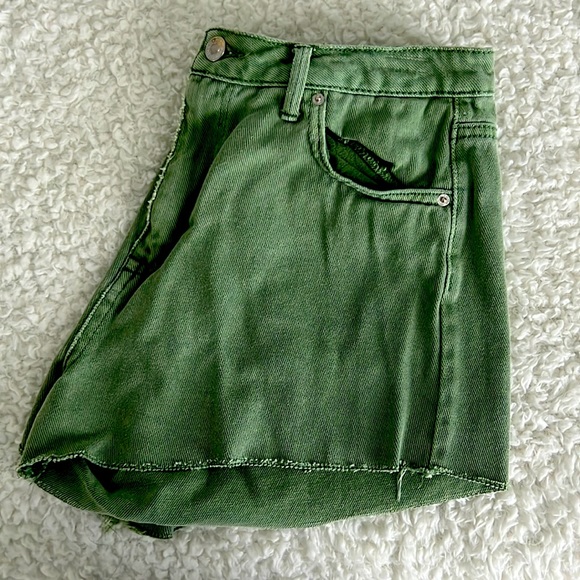 Sage green shorts - Picture 1 of 2